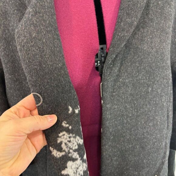 T Tahari Wool Black Blake coat slim fit 3/4 sleeves sz 16 or sz XL - Picture 9 of 13